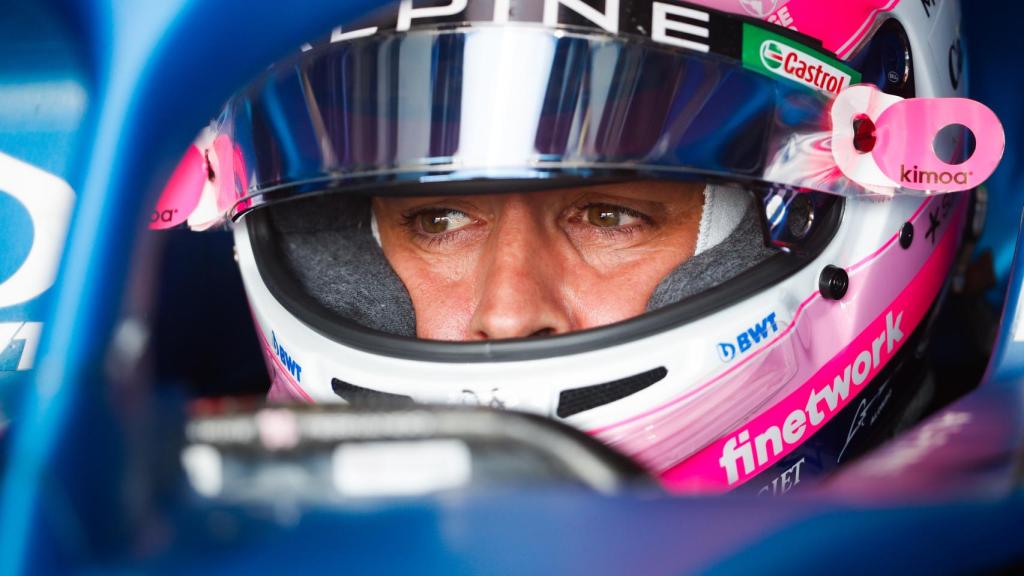 Fernando Alonso en su A522 en el Gran Premio de Canadá