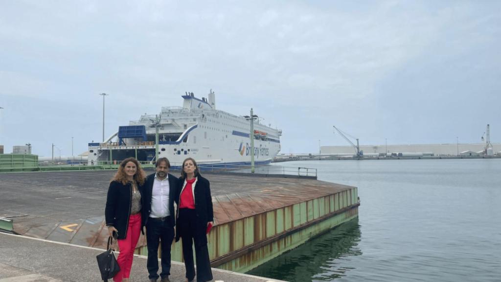 El Ayuntamiento de Salamanca promociona la ciudad como destino turístico entre sus miles de pasajeros