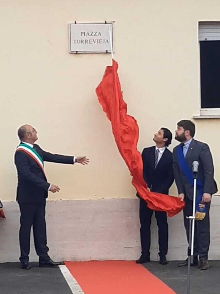 El momento de la inauguración.