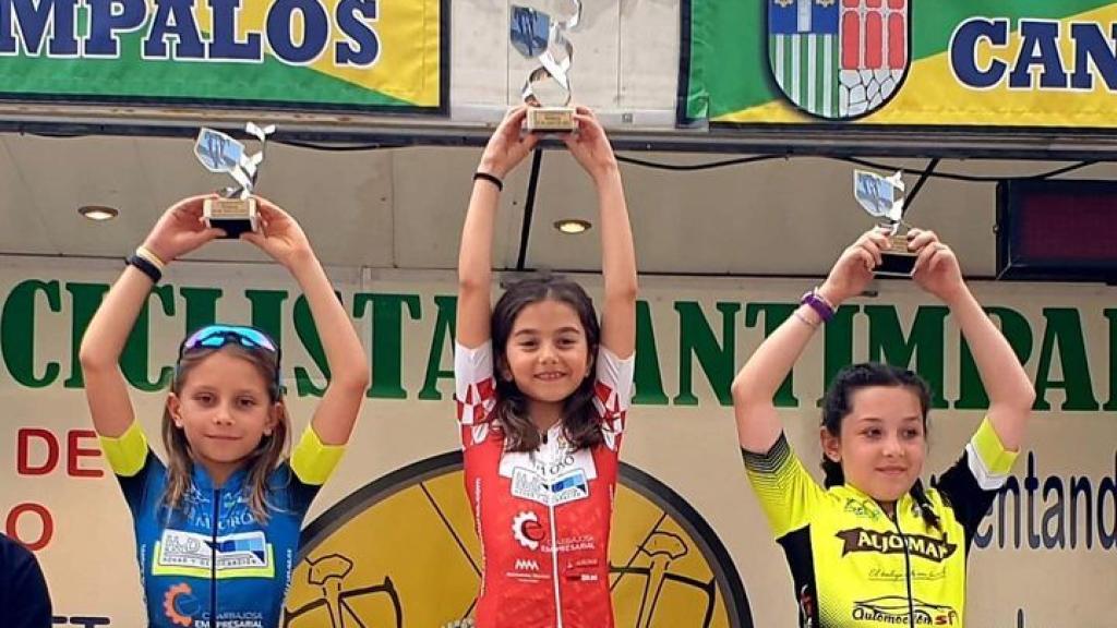 Podium Daida y Martina Cantimpalos ECS (3)