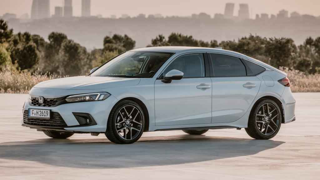 La undécima generación del Honda Civic destaca por su excelente comportamiento dinámico.