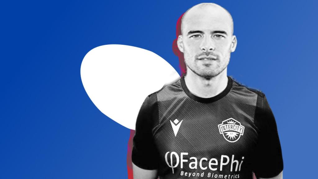 El Intercity anuncia el fichaje de Jon Etxaniz para la nueva temporada en Primera RFEF.