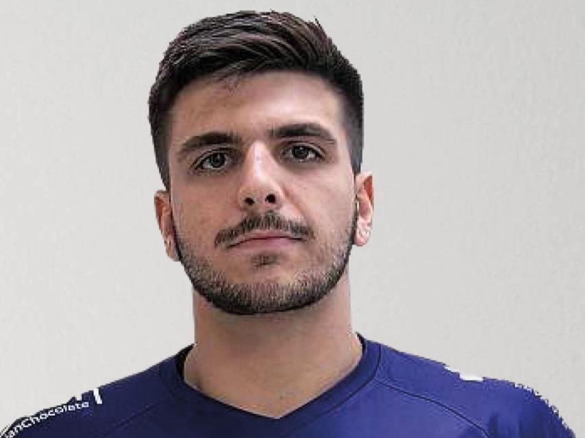 El pivote Pedro Martínez Ayres cuarta incorporación del Recoletas