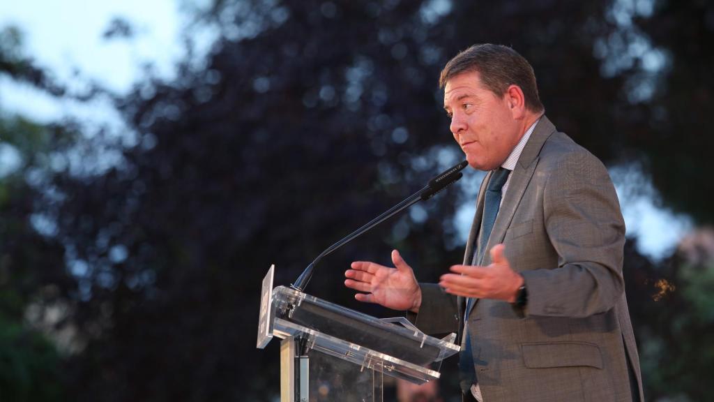 Emiliano García-Page en el homenaje a Ángel Nicolás. Foto: Óscar Huertas.