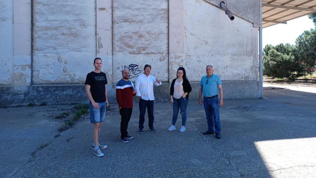 Visita del Alcalde Eduardo Folgado y los concejales del equipo Gobierno José María Ramos, Laura Hernández, Rogelio Vellaz y Anselmo Tejero al antiguo silo de Fuentesaúco
