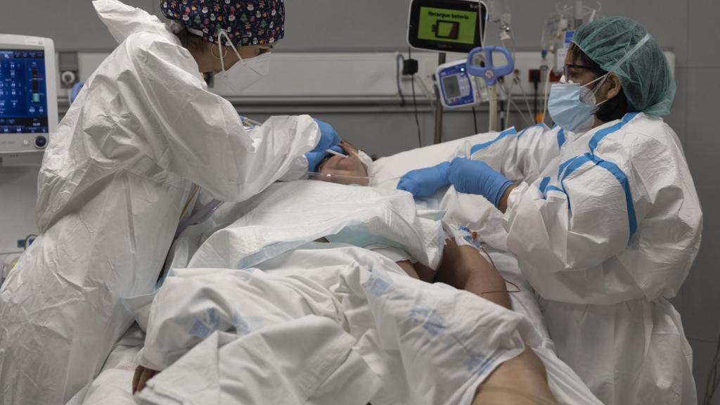 Paciente Covid en la UCI.