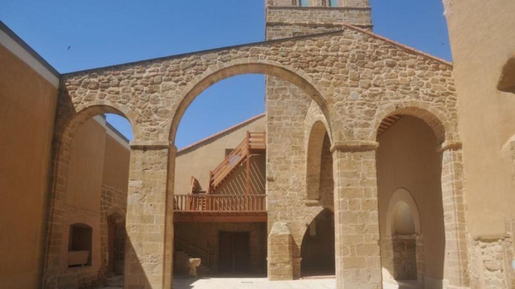 Iglesia de San Nicolás de Castroverde de Campos