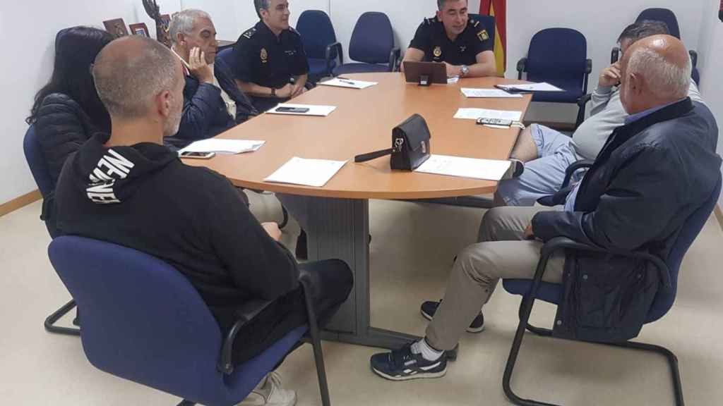 Reunión con directivos de clubes deportivos federados.