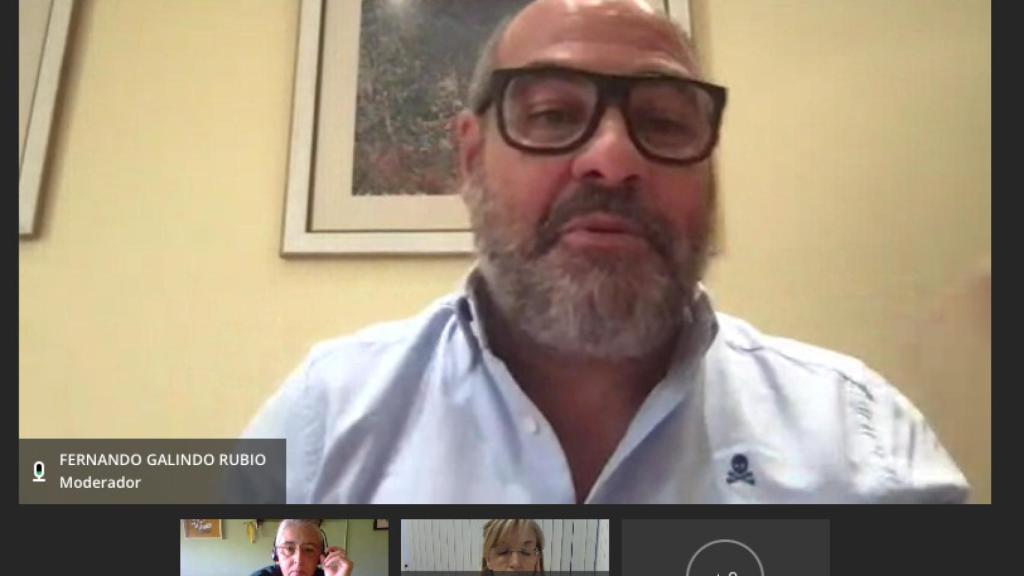 El decano de la Facultad de Comunicación, Fernando Galindo