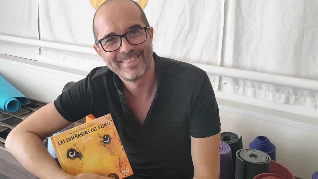 Mariano Alameda, en su centro de yoga.