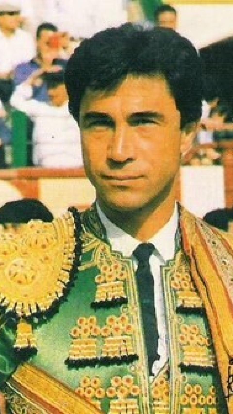 Roberto Domínguez.