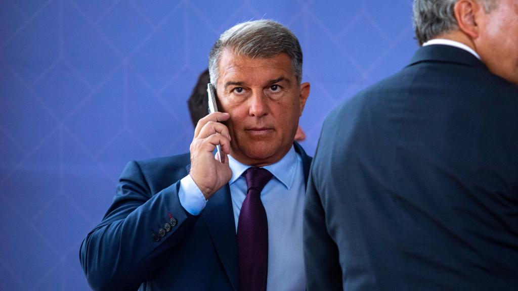 Joan Laporta junto a Rafa Yuste en un acto