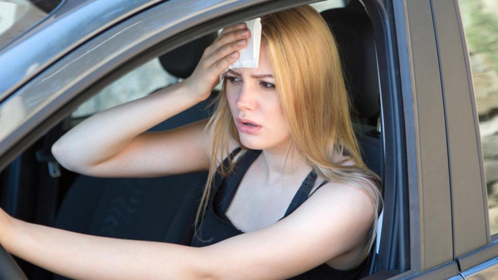 Trucos para bajar la temperatura del coche.