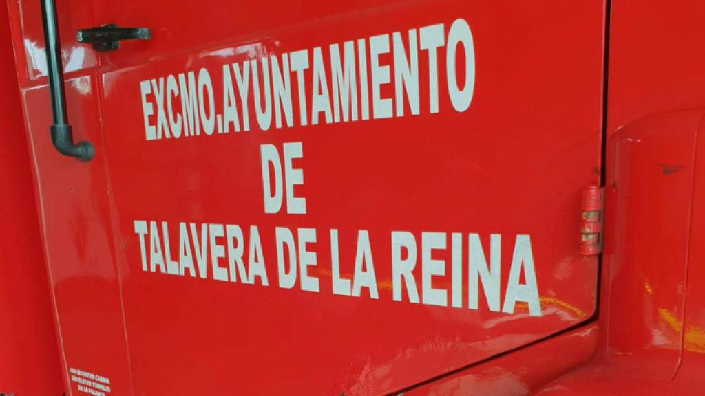 Cuatro personas afectadas por un incendio en una casa de Talavera