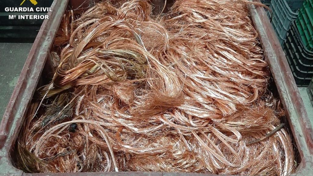 Más cable de cobre intervenido.