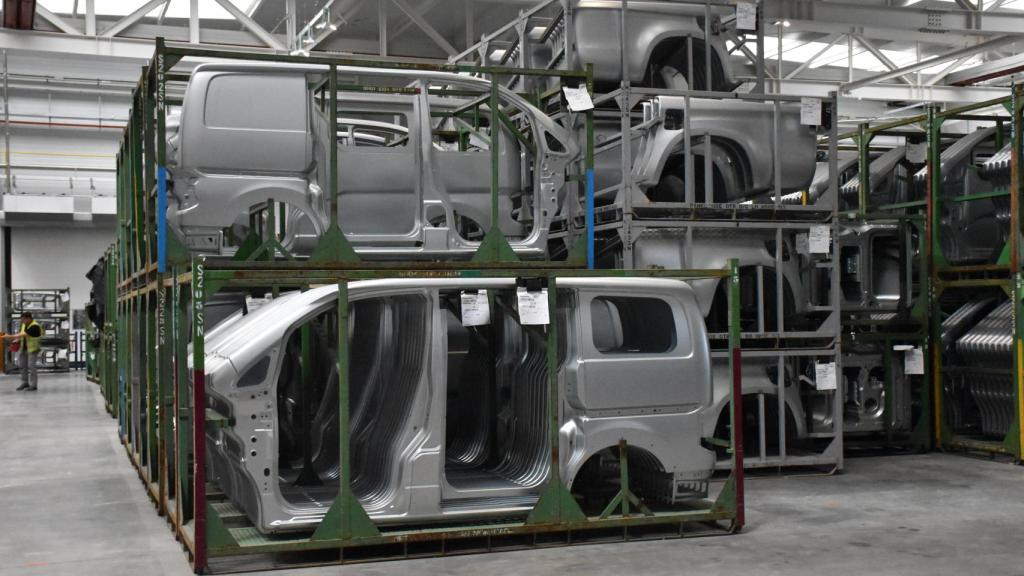 Modelos ya estampados para la Alianza, en las instalaciones de la nueva planta de Nissan Ávila