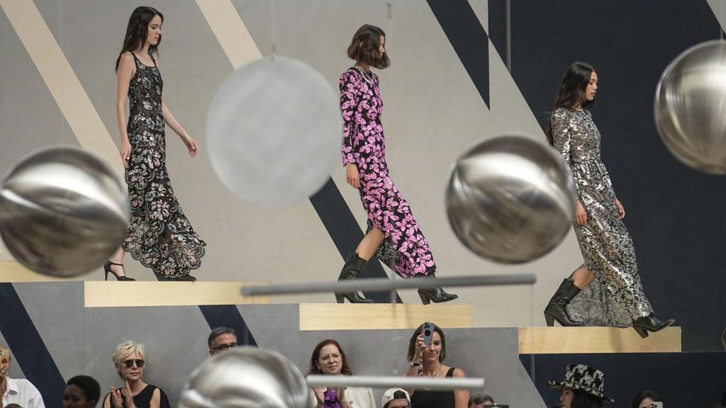 Los estampados están muy presentes en la nueva colección.