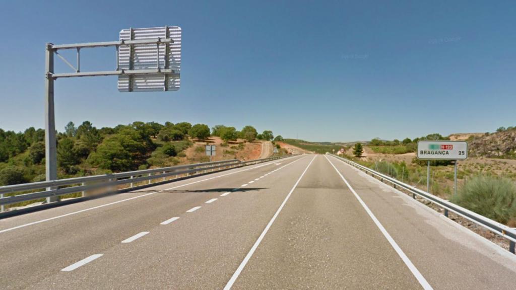 Vista de la carretera nacional N-122 cerca de San Martín del Pedroso