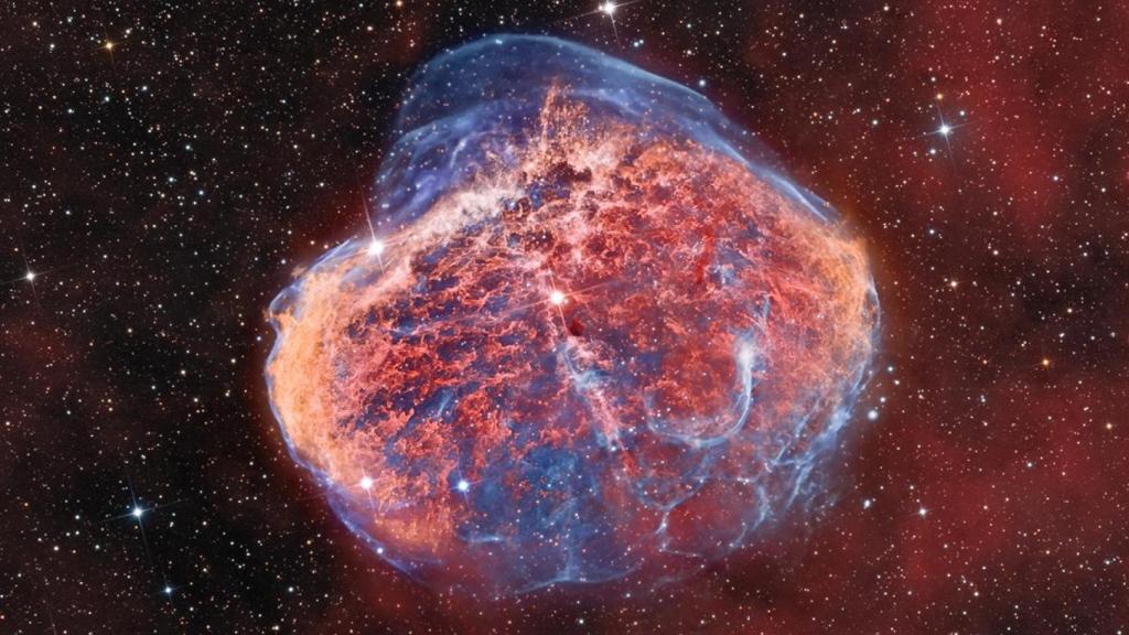 Nebulosa Creciente por Bray Falls