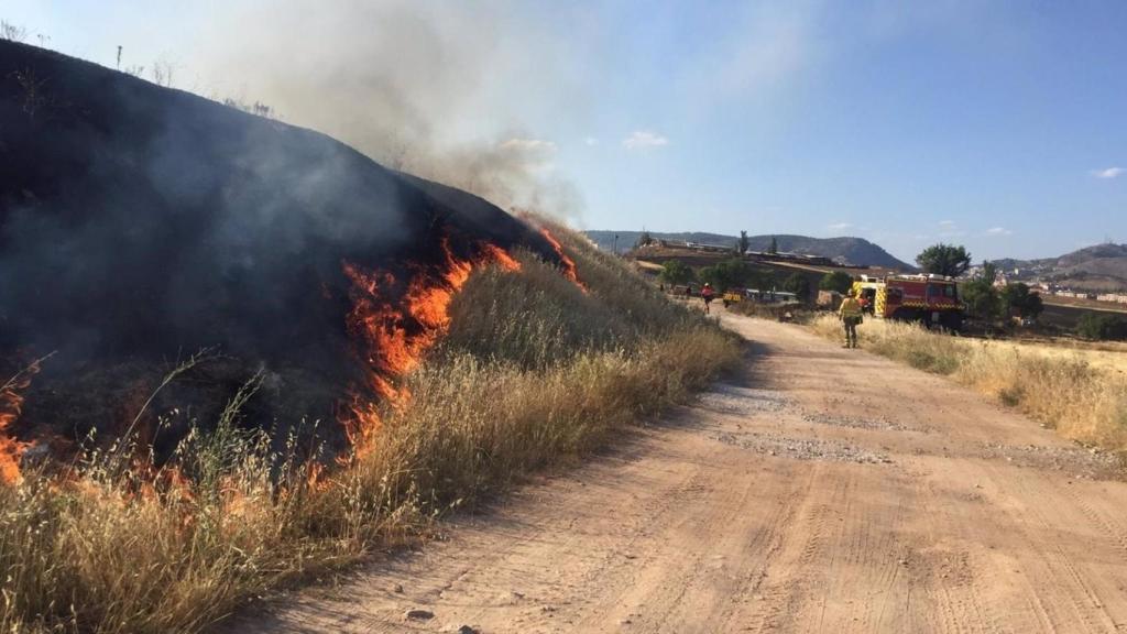 Uno de los incendios en la Estrella, en Cuenca.