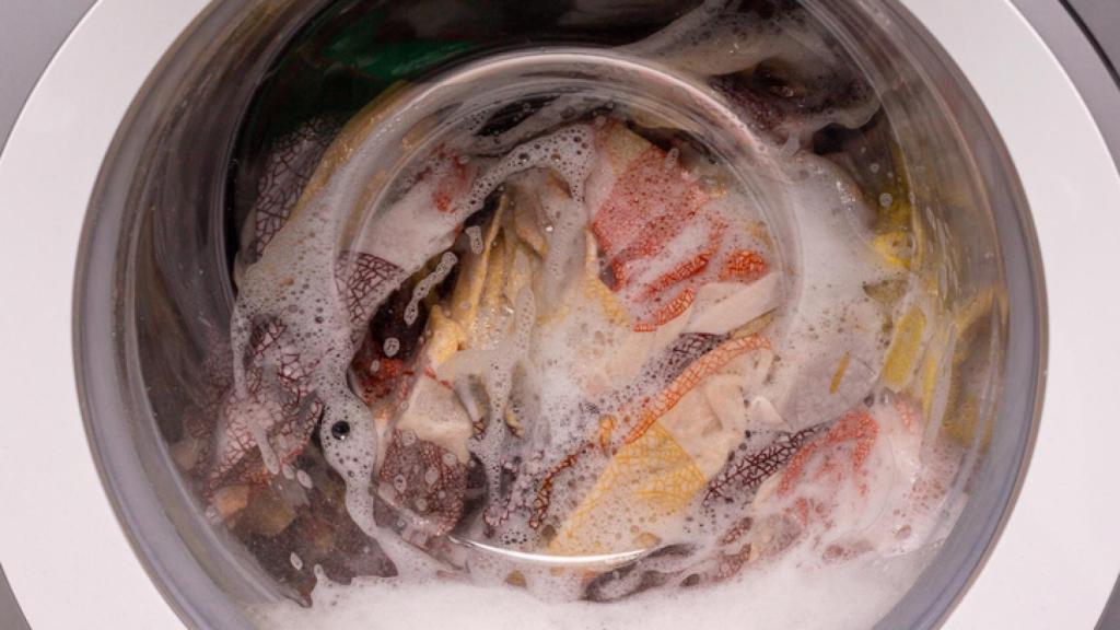 Trucos para lavar los bikinis y bañadores para mantenerlos como nuevos