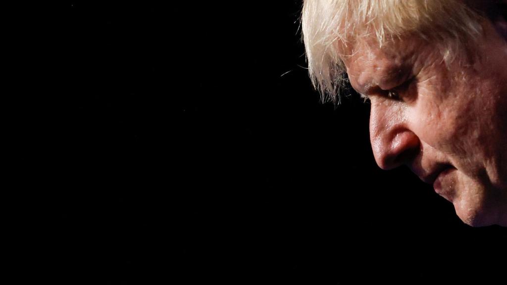 Boris Johnson en una rueda de prensa en la cumbre de la OTAN celebrada en Madrid.