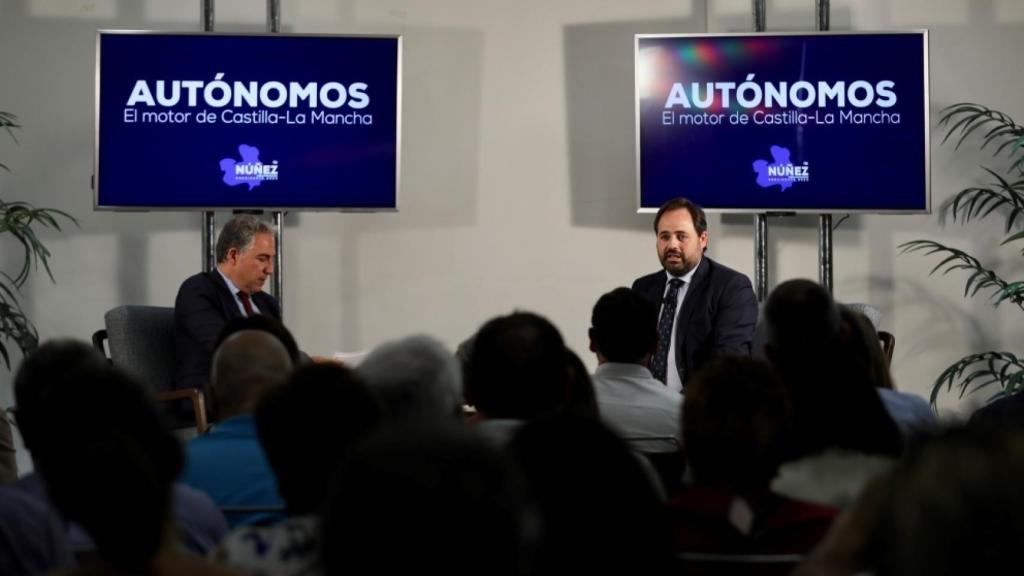 Elías Bendodo y Paco Núñez en el acto con autónomos organizado por el PP-CLM.