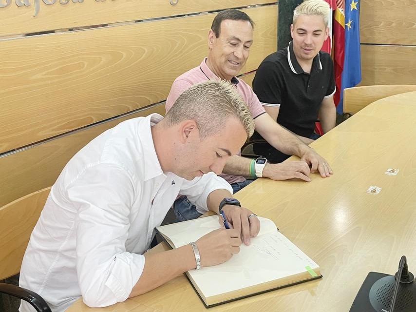 Recepción a los campeones del mundo de billar