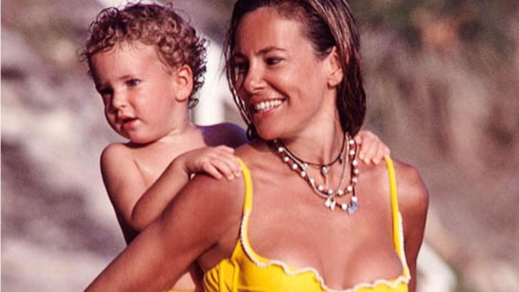 Ana Obregón junto a su hijo, Álex, en una imagen compartida en Instagram.