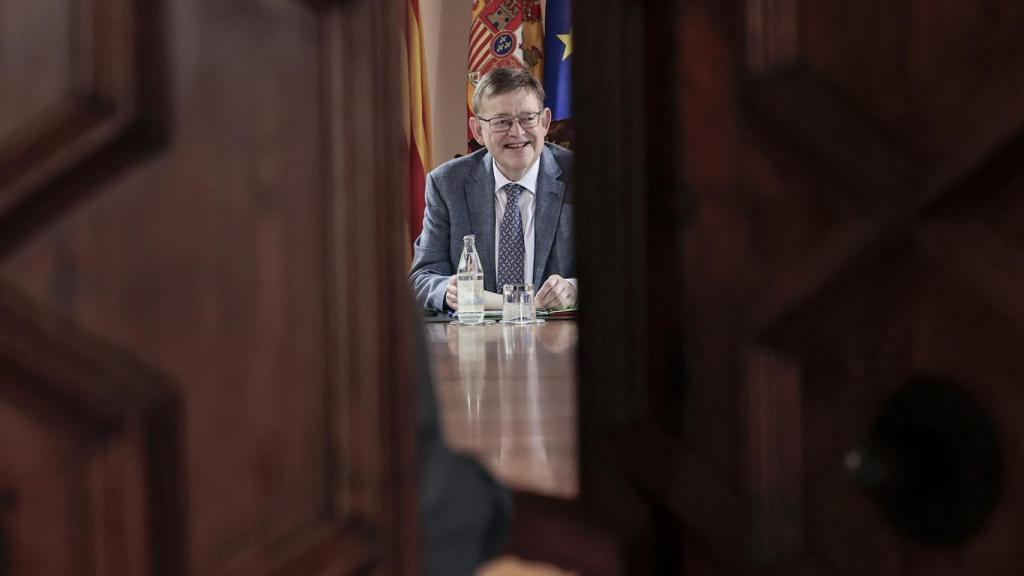 El presidente de la Generalitat, Ximo Puig, en el pleno del Consell de este viernes.
