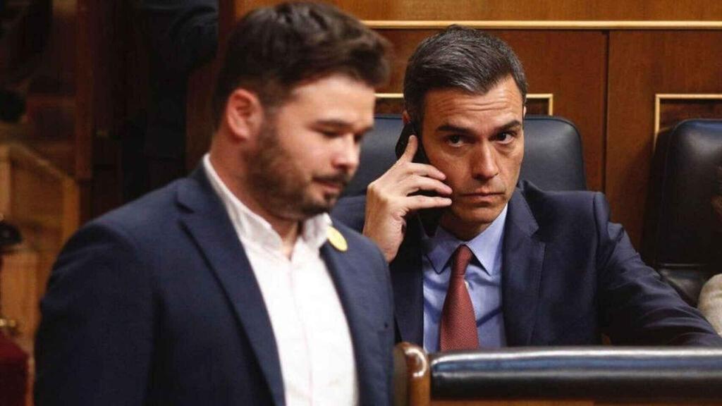 Gabriel Rufián, portavoz de ERC, y Pedro Sánchez en el Congreso de los Diputados.