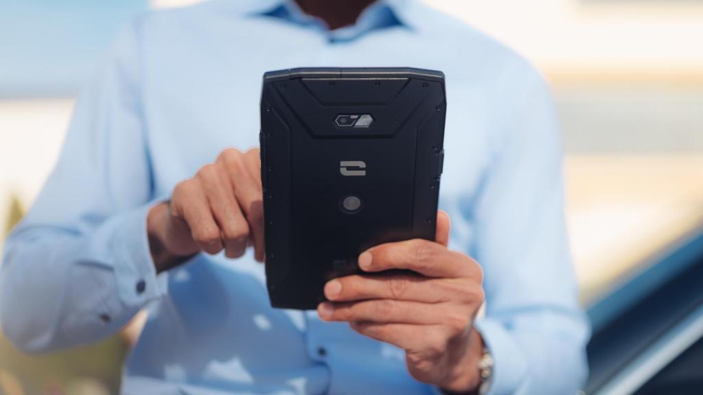 Diseño de la tablet CORE-T5.