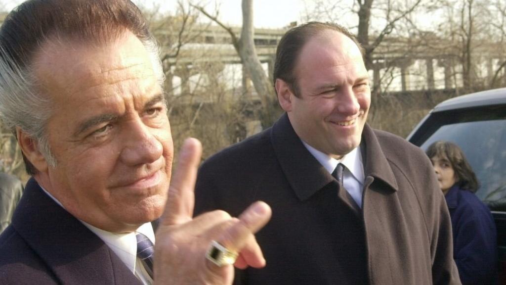Tony Sirico con James Gandolfini en 'Los Soprano'.