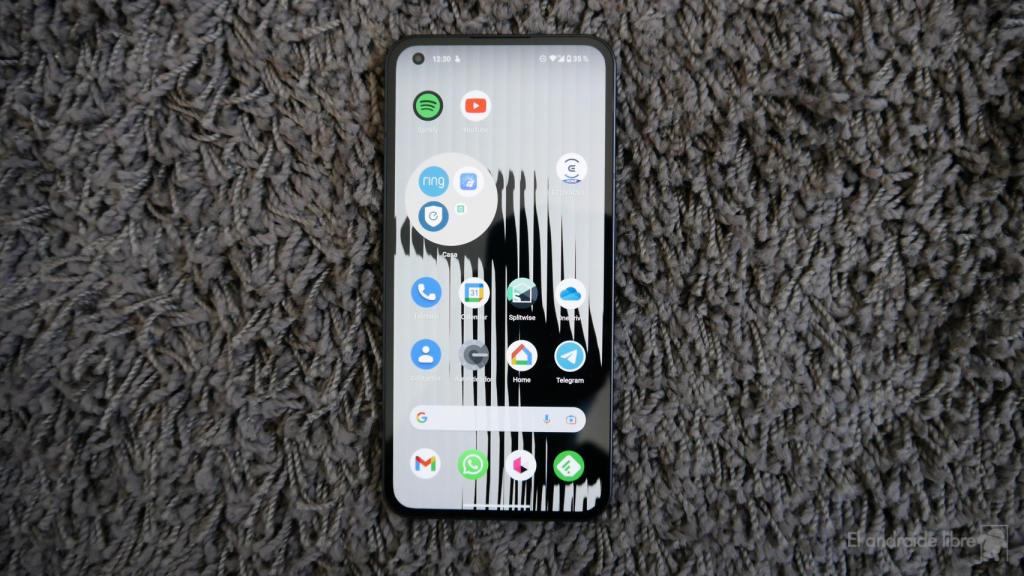 Toma de contacto con el Nothing phone (1