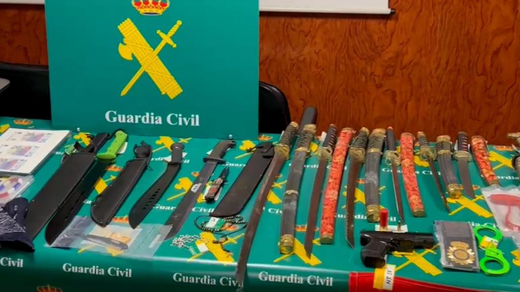 Material incautado por la Guardia Civil