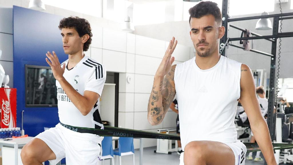 Jesús Vallejo y Dani Ceballos en un entrenamiento.