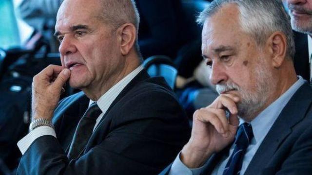 Manuel Chaves y José Antonio Griñán, en una de las sesiones del juicio de los ERE./