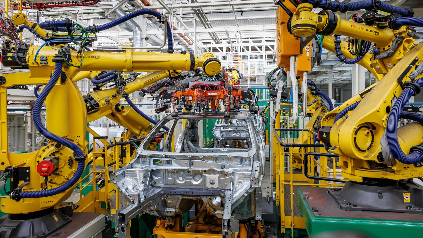 El nuevo Austral de Renault en el taller de soldadura de la factoría de Palencia