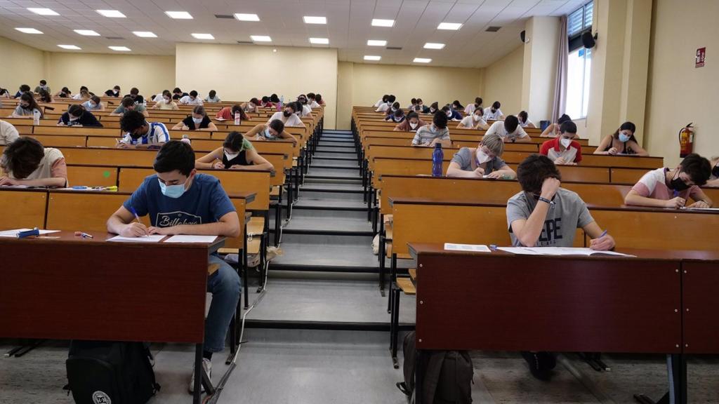 PEvAU extraordinaria en Málaga en una imagen de archivo.