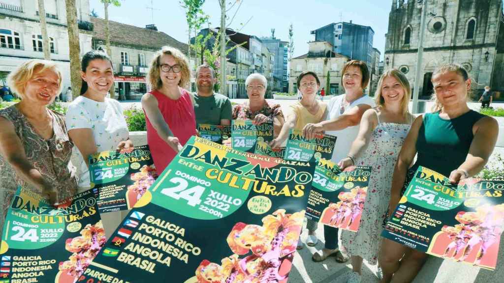 Presentación del festival internacional en Ponteareas.