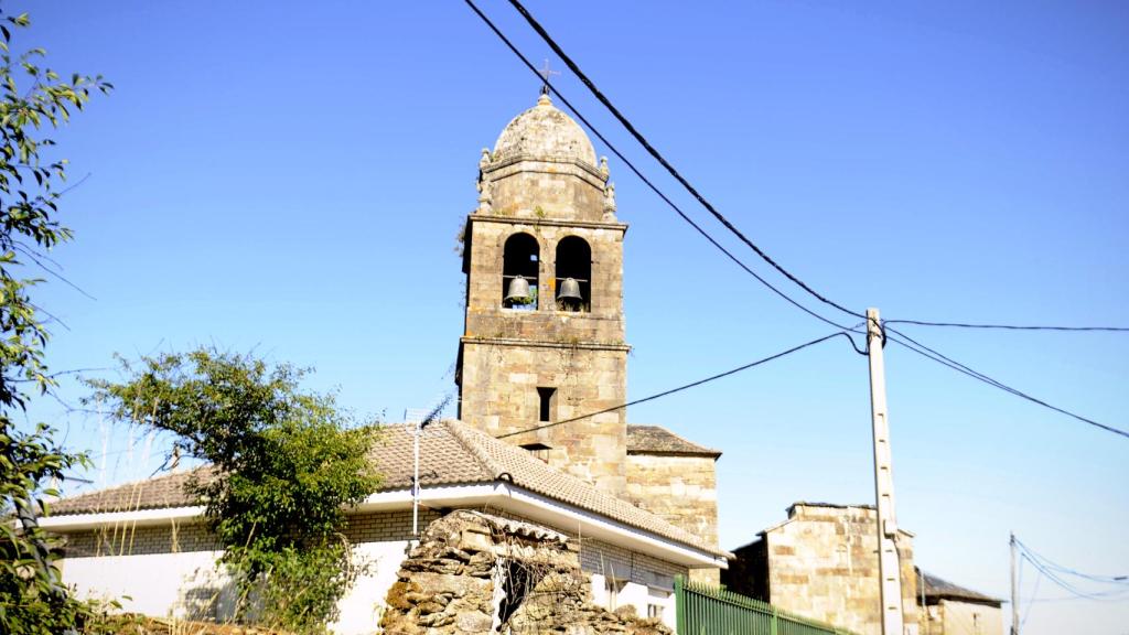 Campanario de la iglesia de Santo Tomás Apóstol.