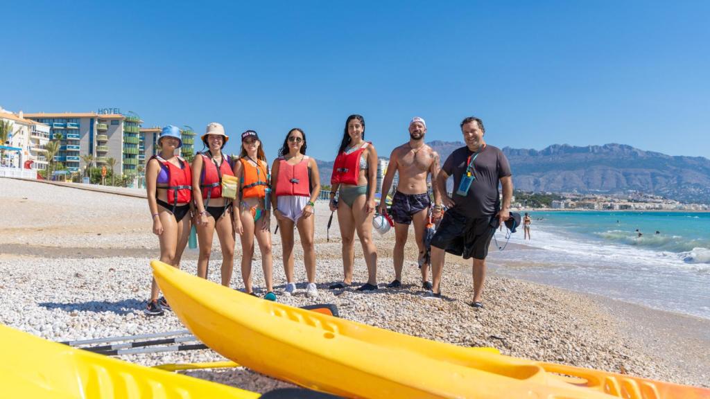 Algunos participantes en el programa de turismo medioambiental para jóvenes.