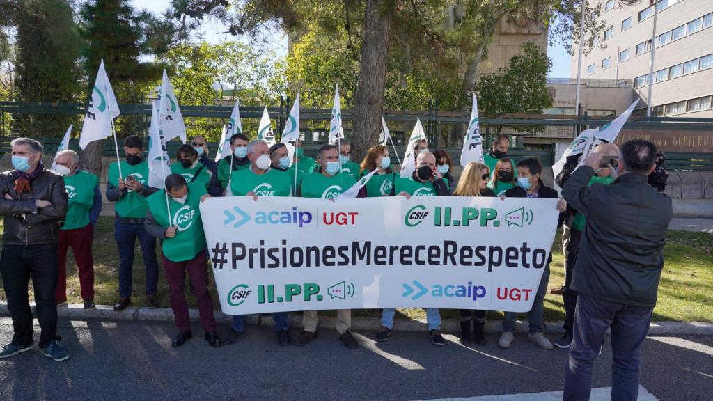 Los delegados de prisiones de CSIF de Castilla y León se concentraron también en 2021 ante la Subdelegación del Gobierno de Valladolid, convocada por CSIF y ACAIP-UGT.