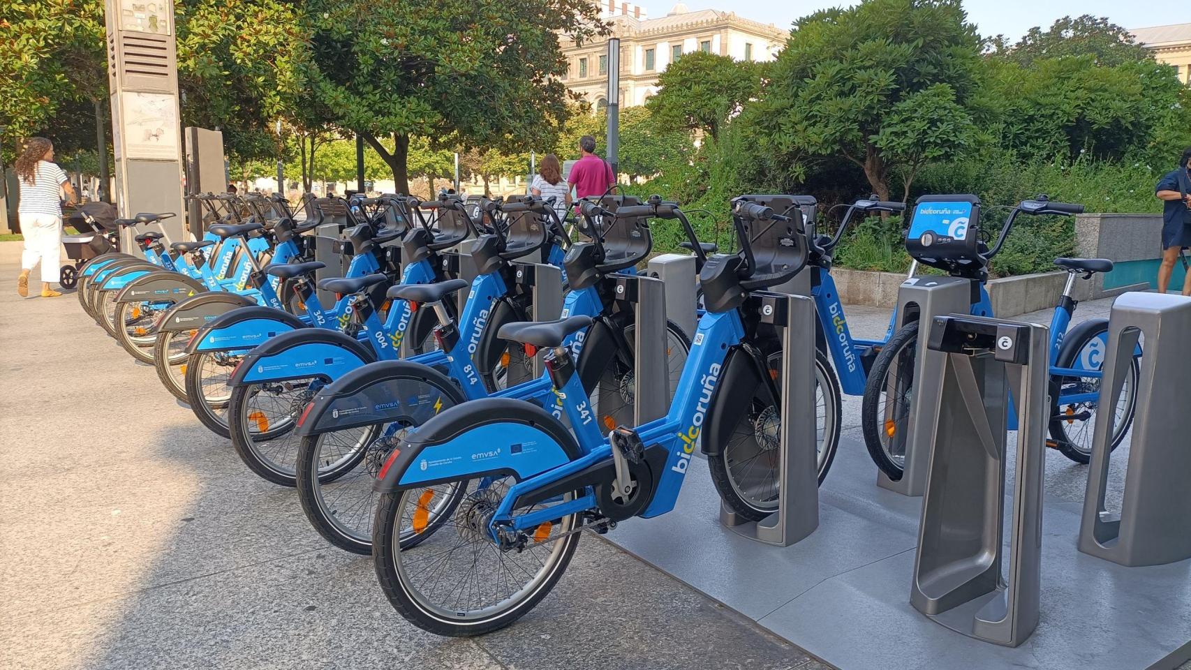 Estación de bicicoruña en la plaza de Pontevedra.