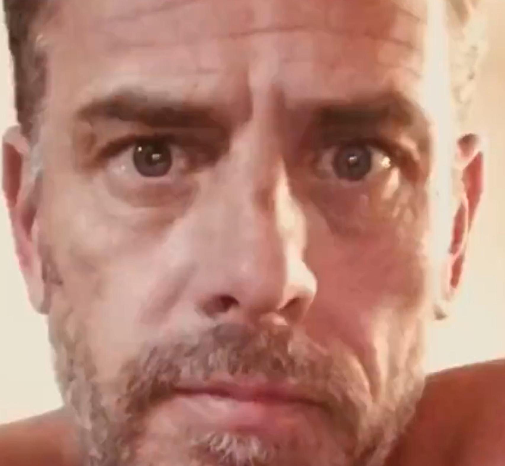 Hunter Biden durante otro de los vídeos filtrados de su ordenador portátil