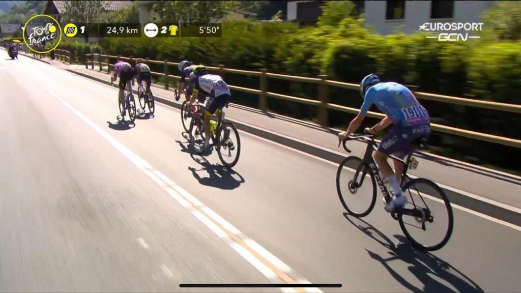 La fuga rueda hacia Alpe d'Huez.