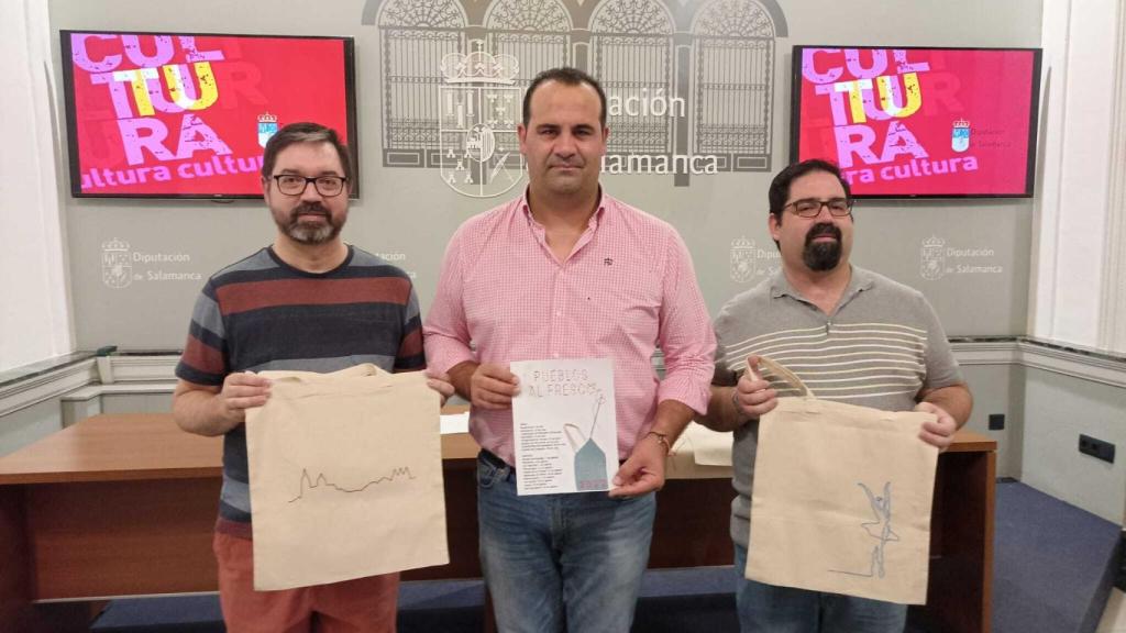 El diputado de Cultura, David Mingo, presenta 'Pueblos al fresco'