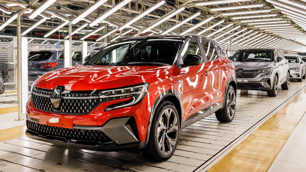 El Renault Austral llegará a los concesionarios en otoño.