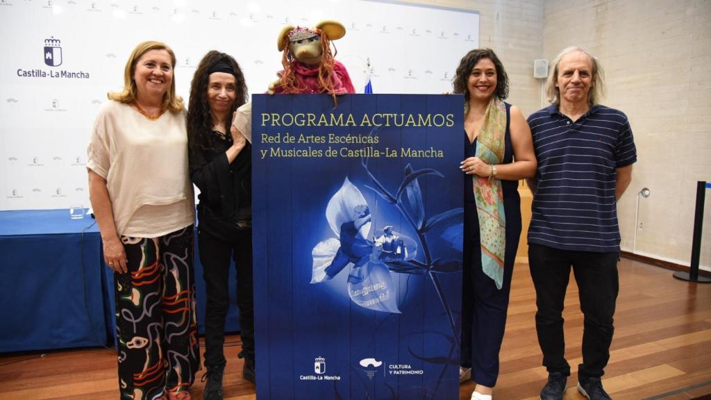 La presentación del programa de actividades para el otoño 2022