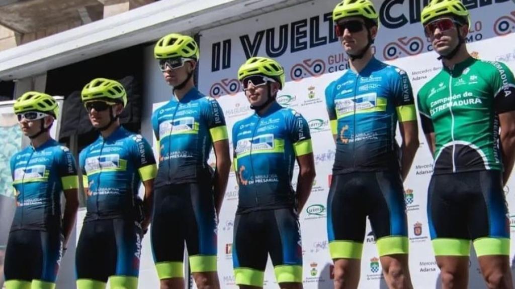 Cadetes de la Escuela de Ciclismo Salmantina